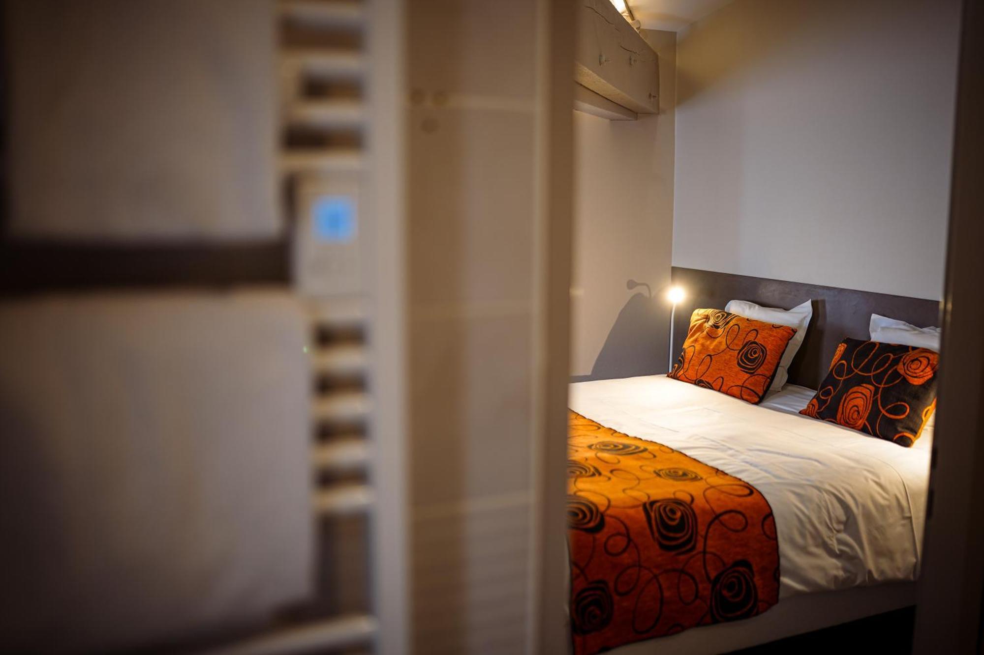 Logis Hostellerie De L'Abbaye Celles-sur-Belle エクステリア 写真